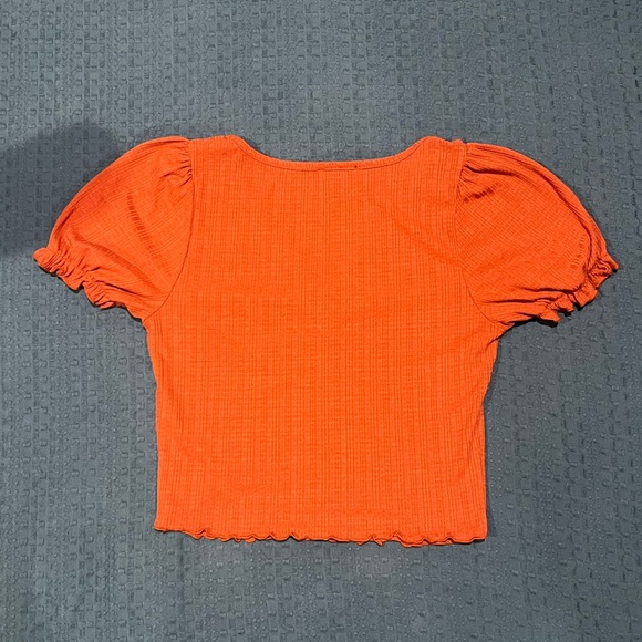 RUCHED FRONT TOP - Picture 2 of 2